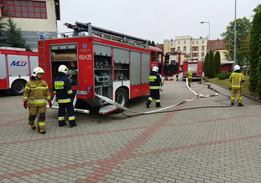 Ile zarabia kierowca konserwator w OSP? Prawda o wynagrodzeniach