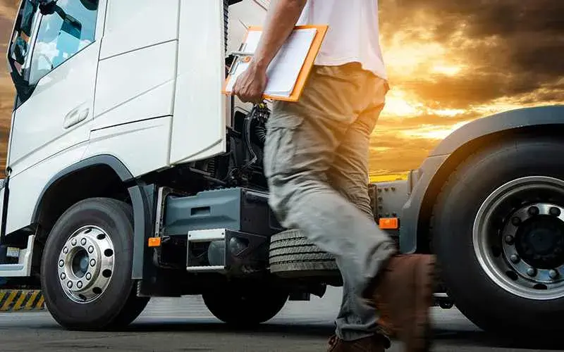 Ile jest ważne świadectwo kwalifikacji kierowcy i jak uniknąć problemów