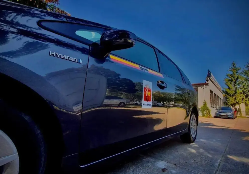 Ile można zarobić na taxi? Fakty, które zaskoczą każdego kierowcę
