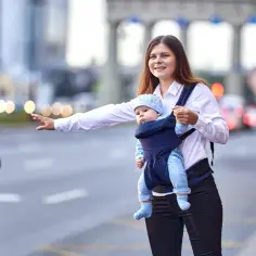 Czy w taxi trzeba fotelik? Poznaj przepisy i bezpieczeństwo dzieci