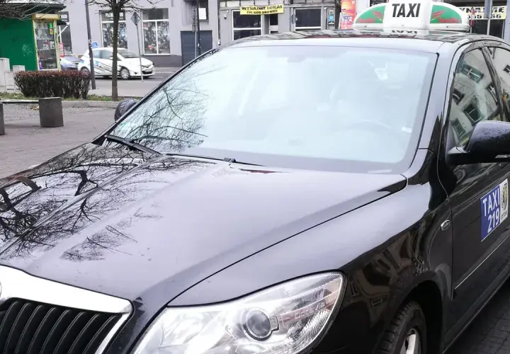 Ile kosztuje taxi z Bytomia do Katowic? Sprawdź, co wpływa na ceny