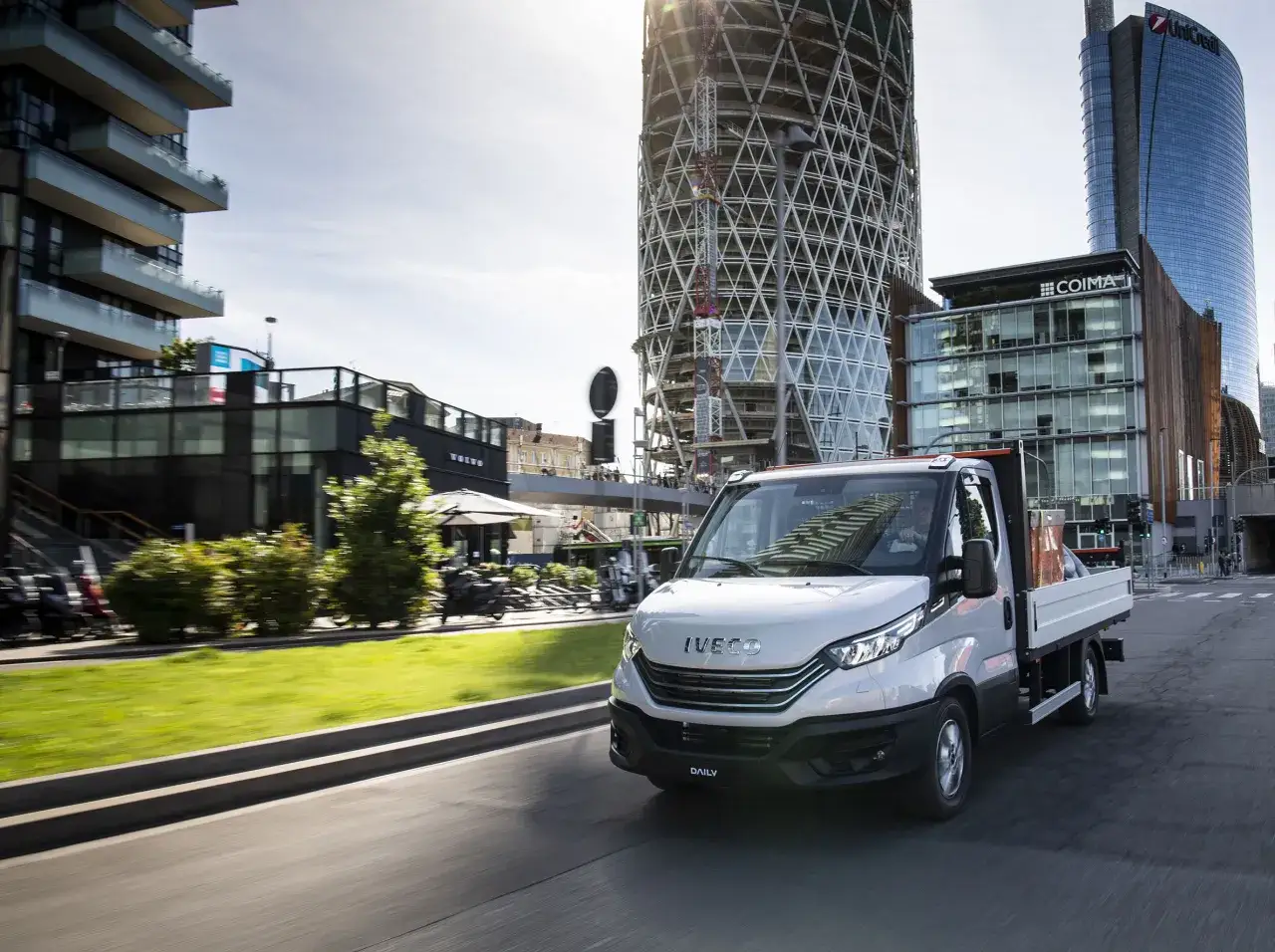Zdjęcie Jak włączyć asystenta kierowcy w Iveco Daily i uniknąć problemów