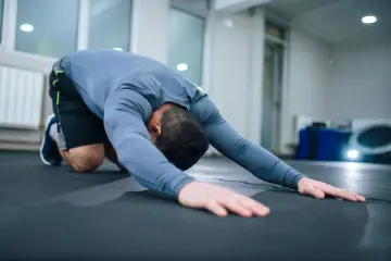 Jak rozluźnić prostownik grzbietu i pozbyć się bólu pleców